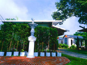 Гостиница Saengcha Farm Resort  Prachin Buri